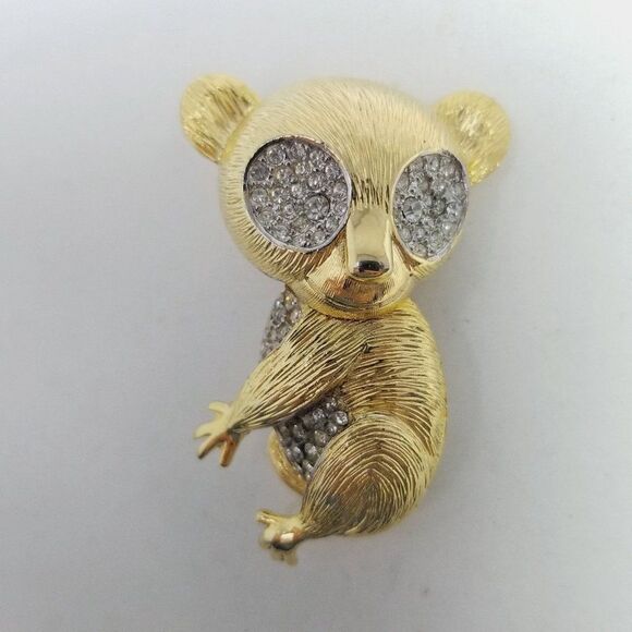 Vintage Koala Bear Brooch Rhinestone Eyes Gold Tone Setting, Retro Lapel PIn - Picture 5 of 6